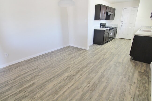 Building Photo - 4314 Almeda Meadows Dr