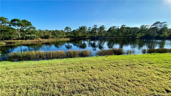 Building Photo - 3486 NW Oak Glen Dr