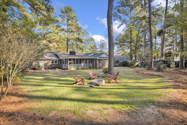 Building Photo - Huntington Park Home