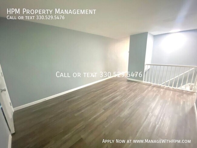 Building Photo - 1021 Pittsburgh Ave NW-