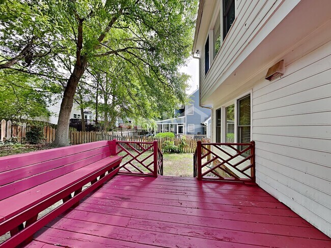 Building Photo - 4700 Forest Highland Dr