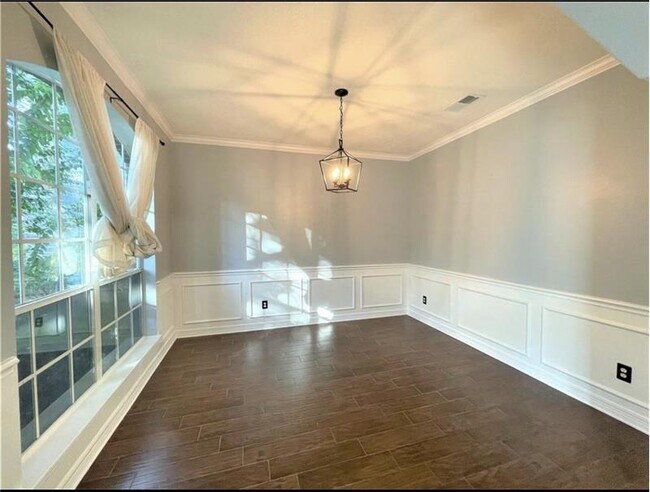 Building Photo - 16407 Stone Prairie Dr