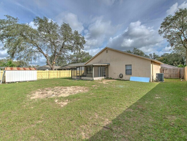 Building Photo - 1202 Windhorst Ridge Dr