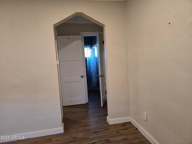 Building Photo - 19 W Fremont St