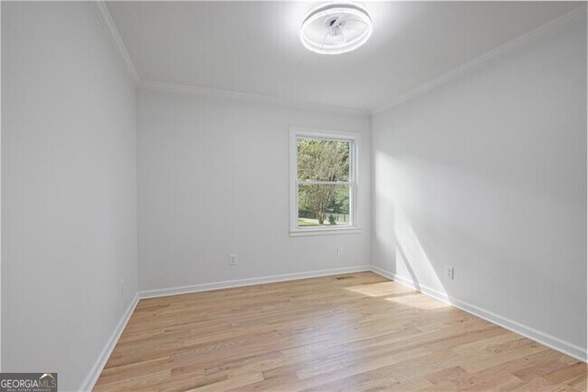 Building Photo - 1967 Sumter St NW