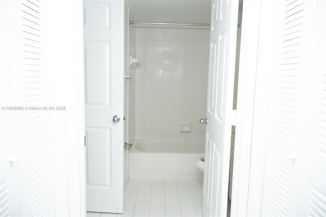 Building Photo - 2600 S University Dr