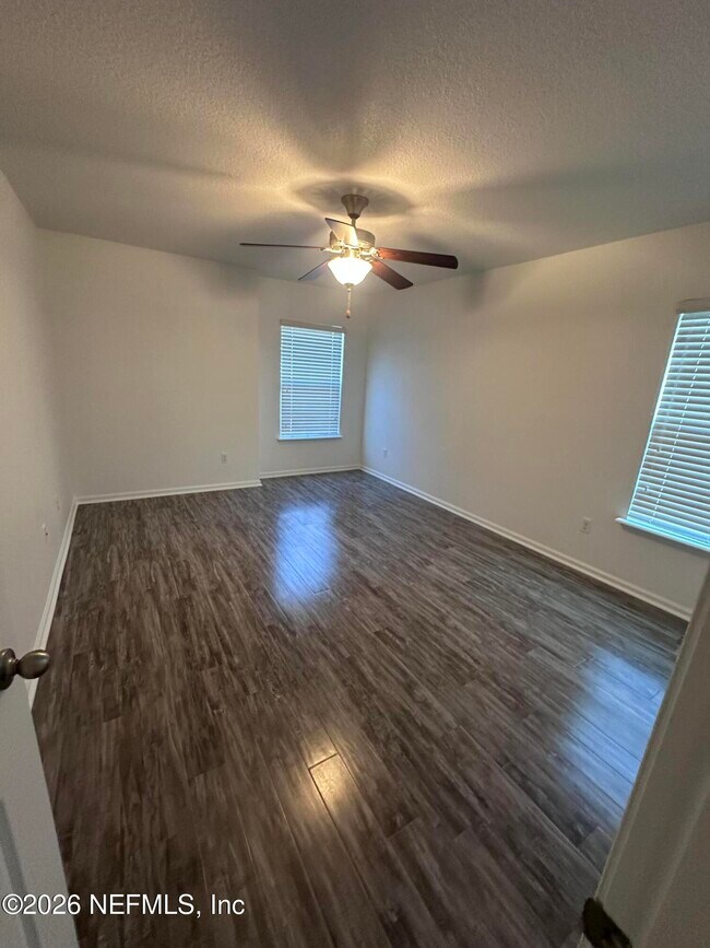 Building Photo - 2720 Salt Lake Dr