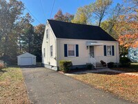 Building Photo - 34 Monroe St