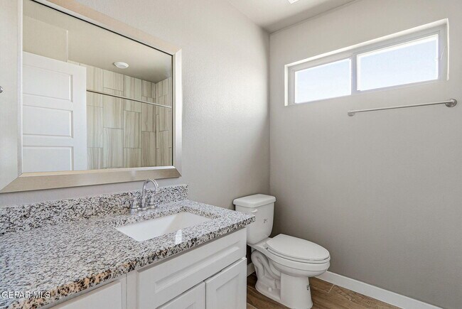 Building Photo - 14724 Tierra Fortaleza Ave
