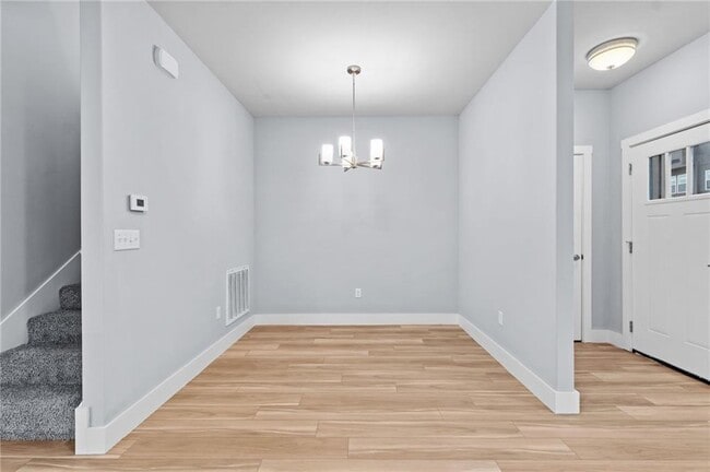 Building Photo - 2220 W Million Ln
