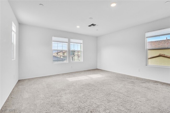 Building Photo - 1145 Belton Lake Ave