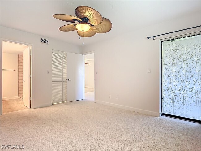 Building Photo - 28120 Pine Haven Way