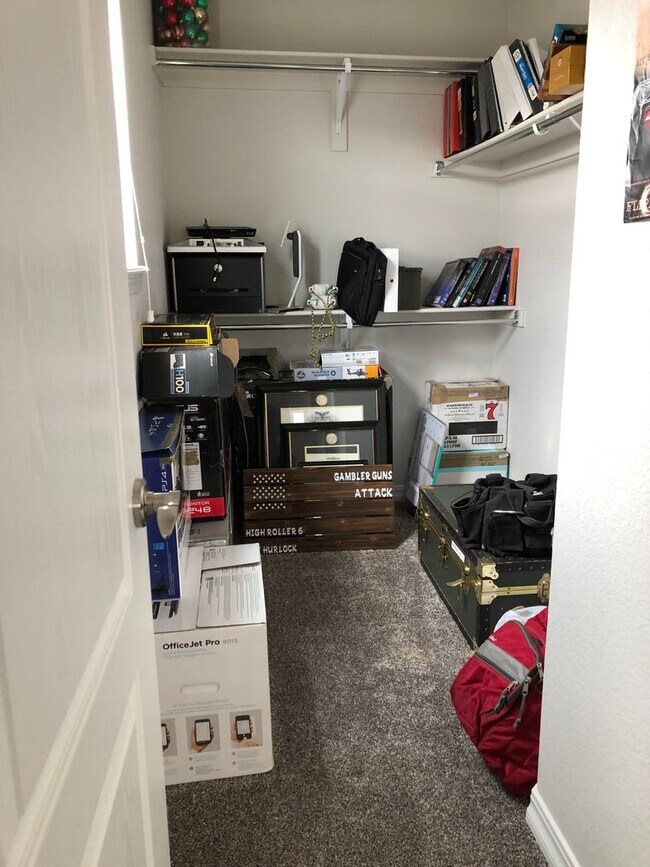 Building Photo - 3bd, 2.5ba 2car West Side Beauty, Built in 2019, Close to Downtown