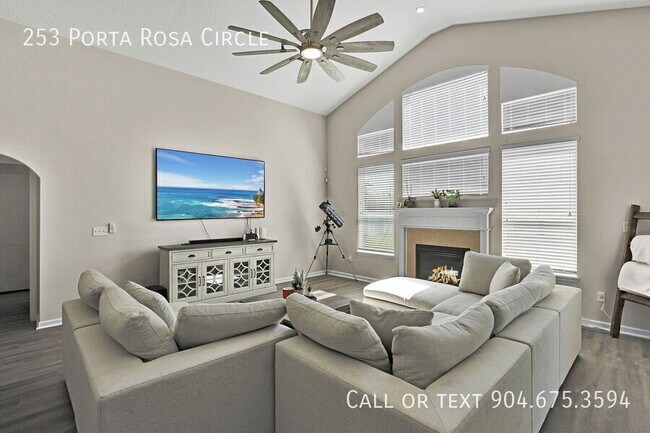 Building Photo - 253 Porta Rosa Circle