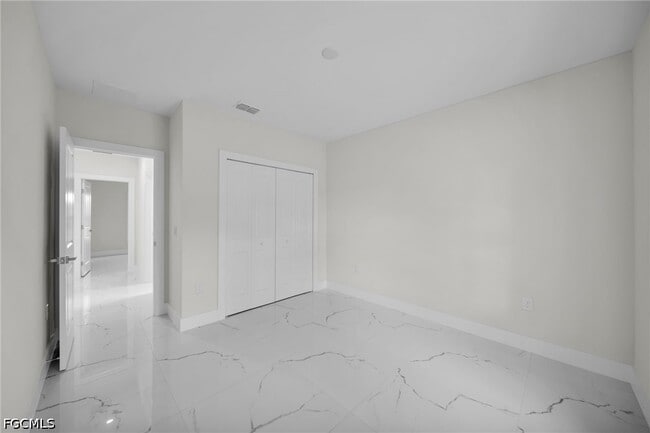 Building Photo - 636 Ladd St