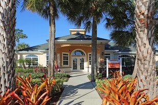 Building Photo - Emerald Villas