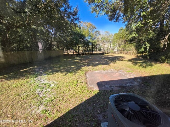 Building Photo - 1938 Leon Rd