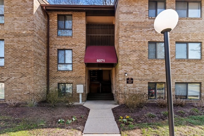 Building Photo - 6071 Majors Ln