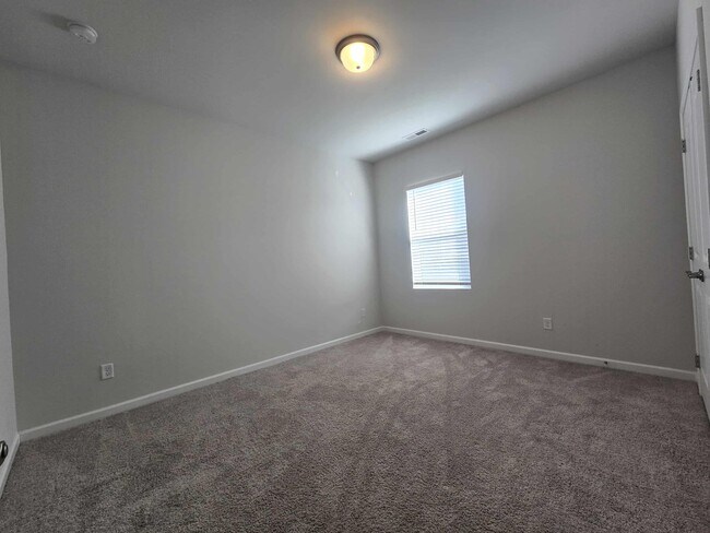 Building Photo - 3507 Peace Rd