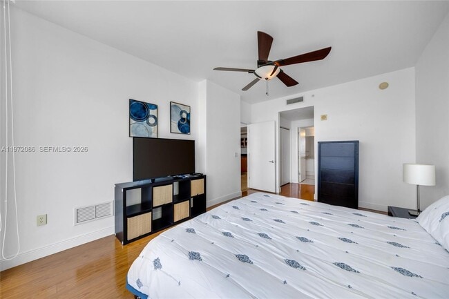 Building Photo - 3131 NE 188th St