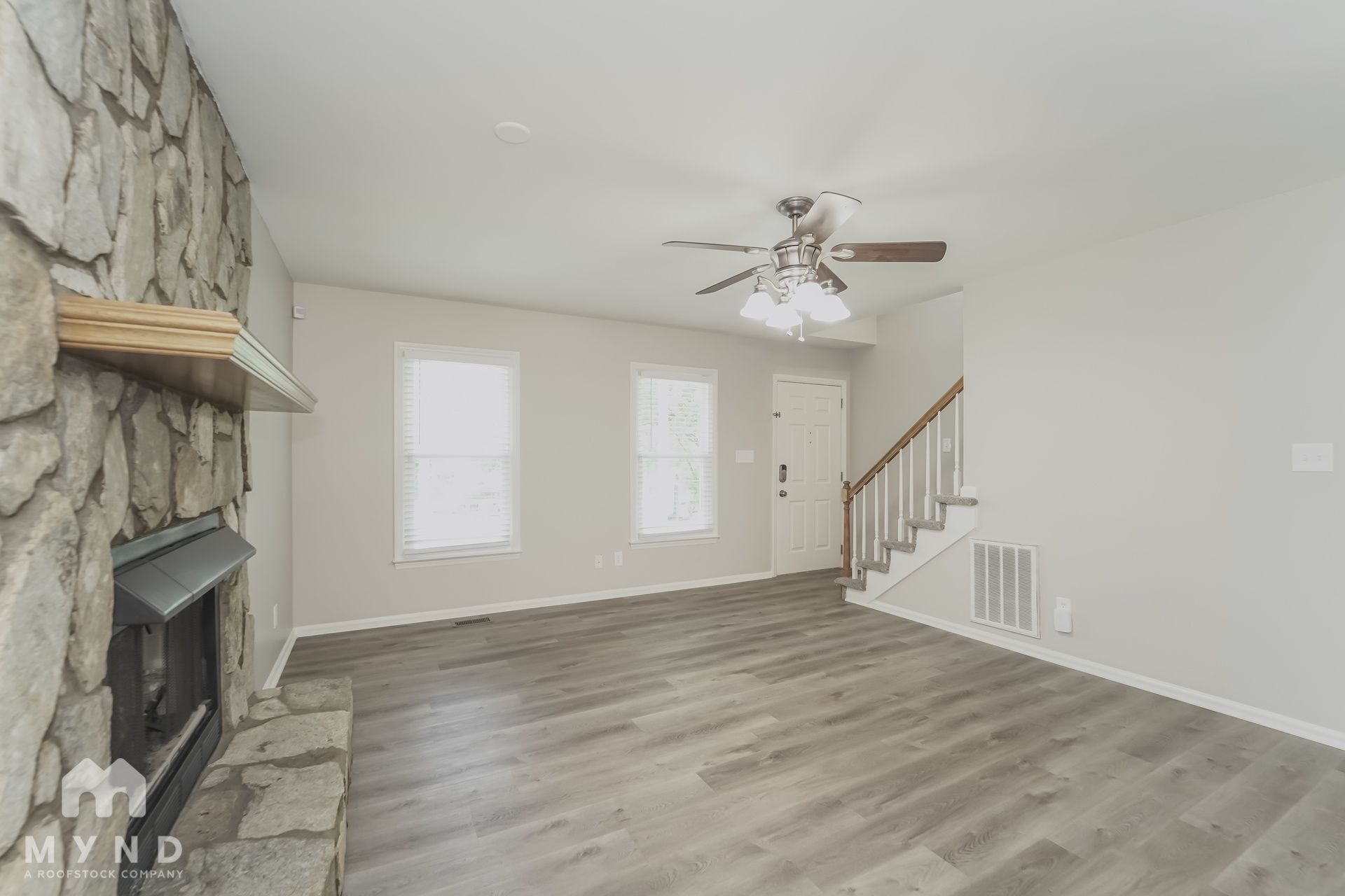Building Photo - 157 Antelope Dr