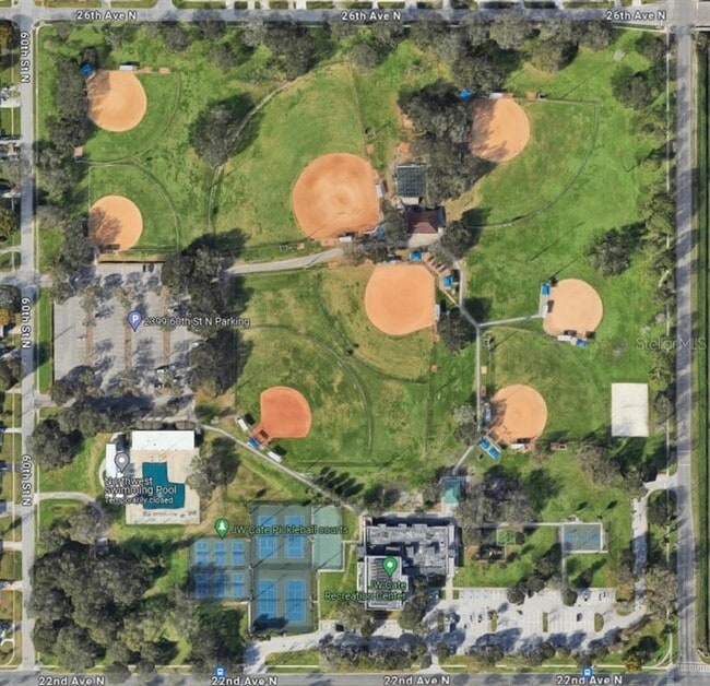 Building Photo - 5635 24th Ave N