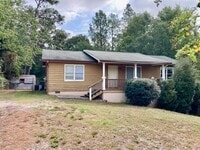 Building Photo - 444 Cherokee Dr