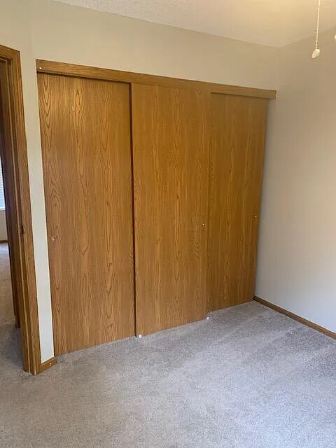 Building Photo - 5125 Singleton Dr