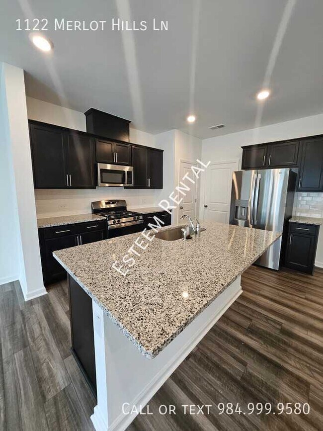 Building Photo - 1122 Merlot Hills Ln.