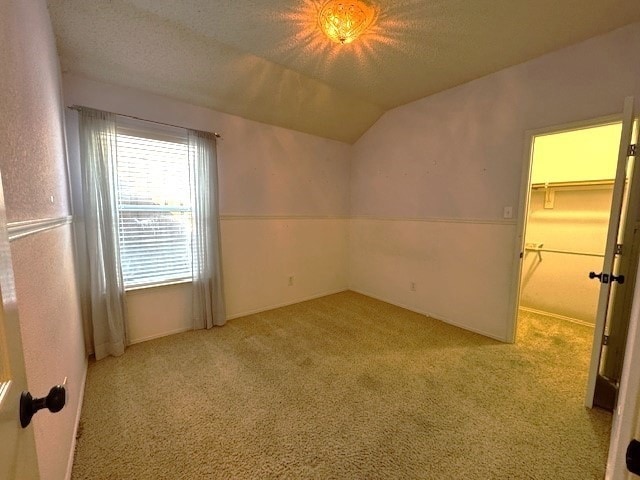 Building Photo - 2501 Redfield Dr