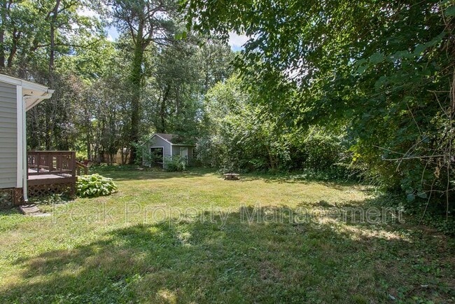 Building Photo - 1407 Northbury Ave