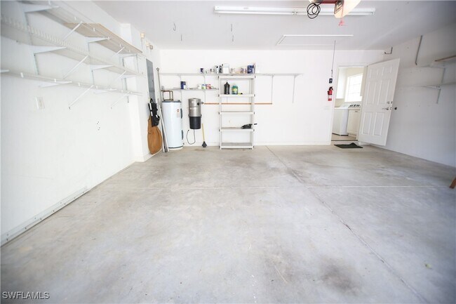 Building Photo - 7558 Rozzini Ln