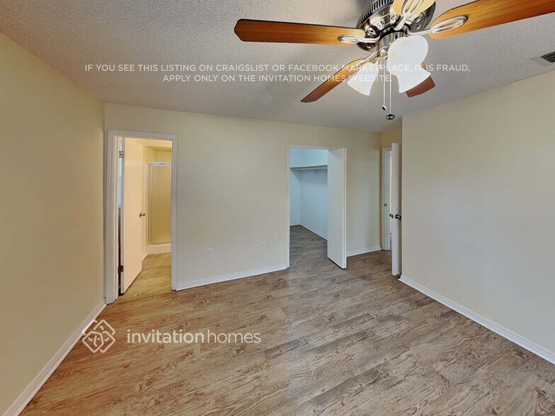 Building Photo - 5509 Indiana Dr