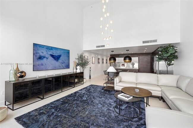 Building Photo - 6000 Collins Ave