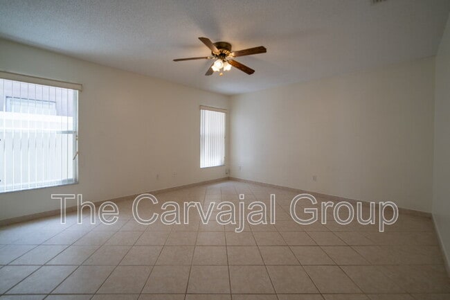 Building Photo - 1215 Kempton Chase Pkwy