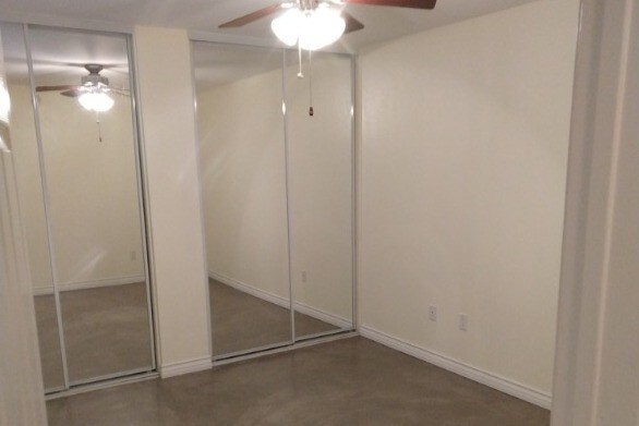 Building Photo - 21500 Burbank Blvd