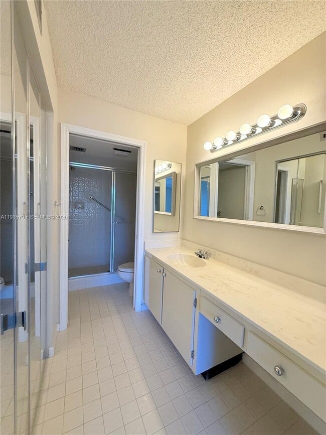 Building Photo - 10426 E Clairmont Cir