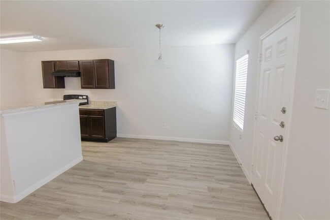Building Photo - 5426 Tobins Gully Dr