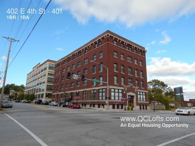 Building Photo - Halligan Coffee Company Lofts- 1 BR Riverview
