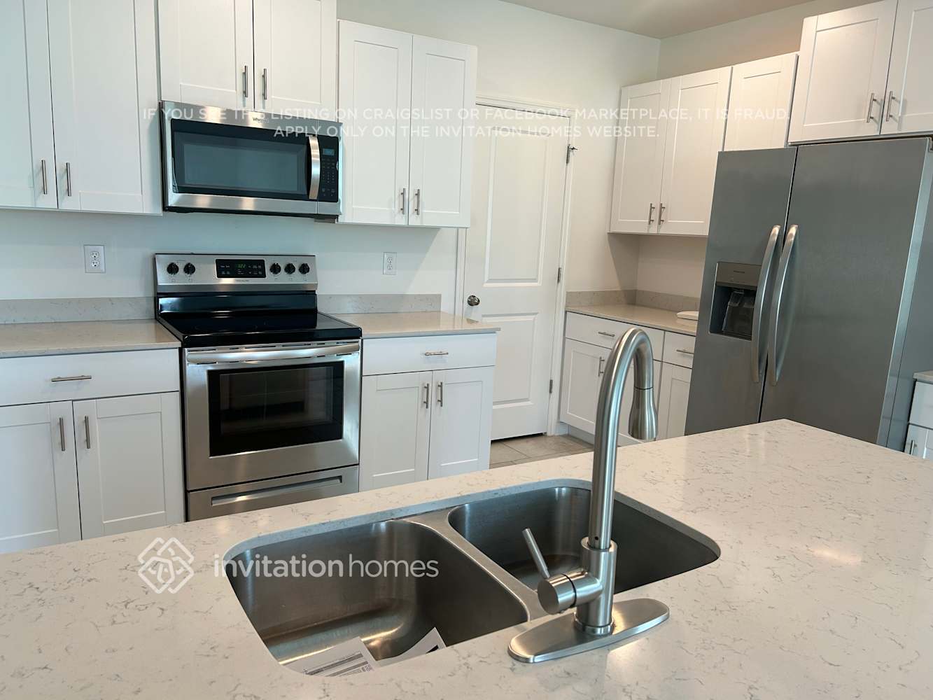 Building Photo - 4271 Palatina Way