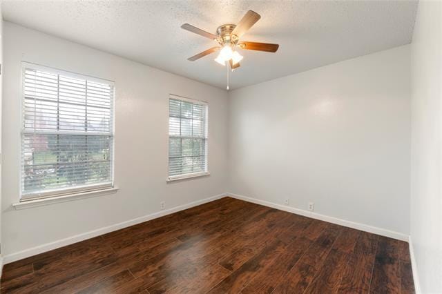 Building Photo - 206 Shady Brook Dr