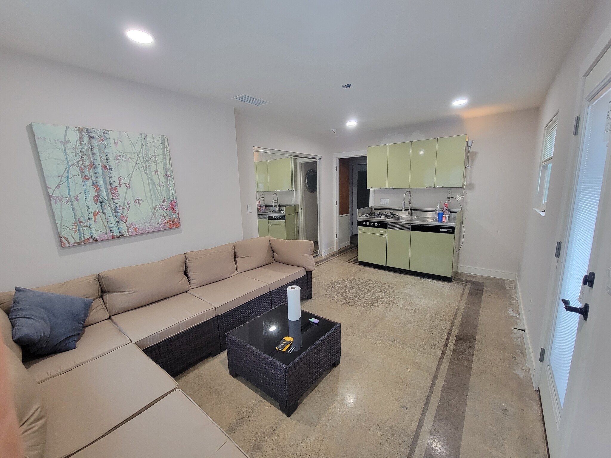 Building Photo - 20354 Laguna Canyon Rd