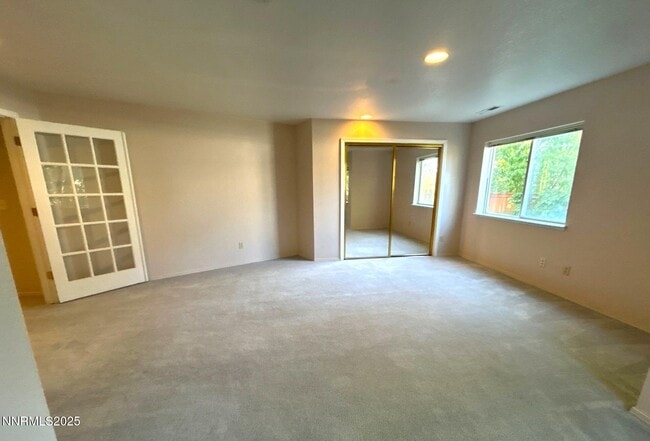 Building Photo - 3245 Marthiam Ave