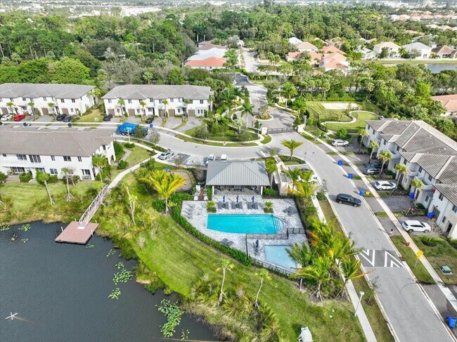 Building Photo - 1451 Pioneer Way