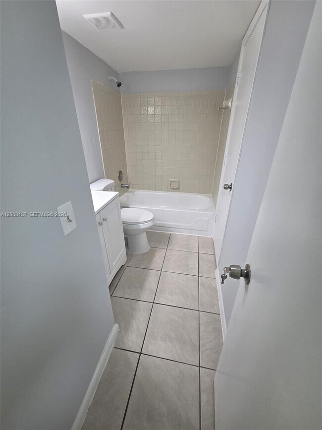 Building Photo - 11441 NW 42nd St