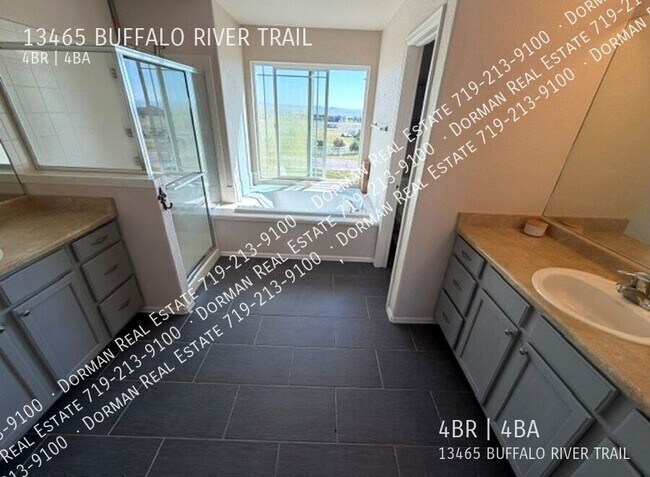 Building Photo - 13465 Buffalo River Trl W