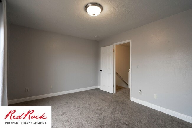 Building Photo - 1766 W 1020 N