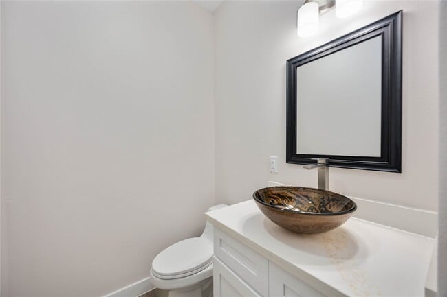 Building Photo - 12650 Sai Baba Dr