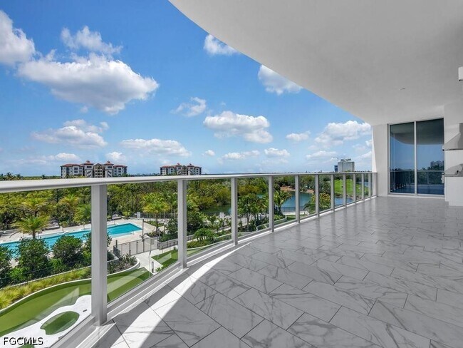 Building Photo - 4810 Pelican Colony Blvd