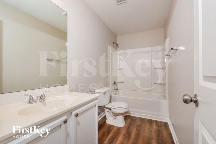 Building Photo - 138 Arrowhead Dr